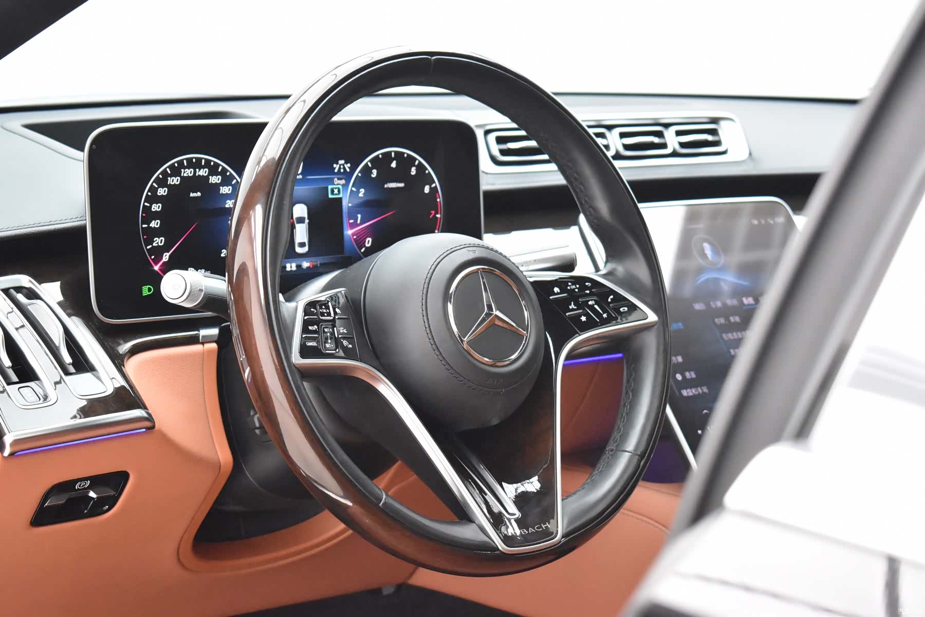 Maybach S-Class, 2021 12