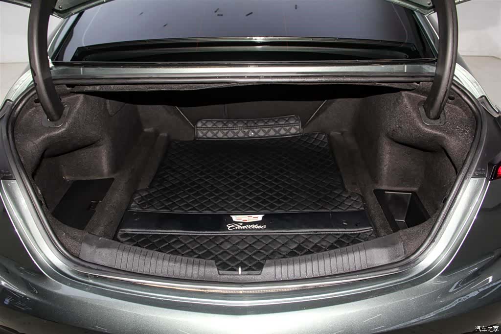 Cadillac CT5, 2024 34