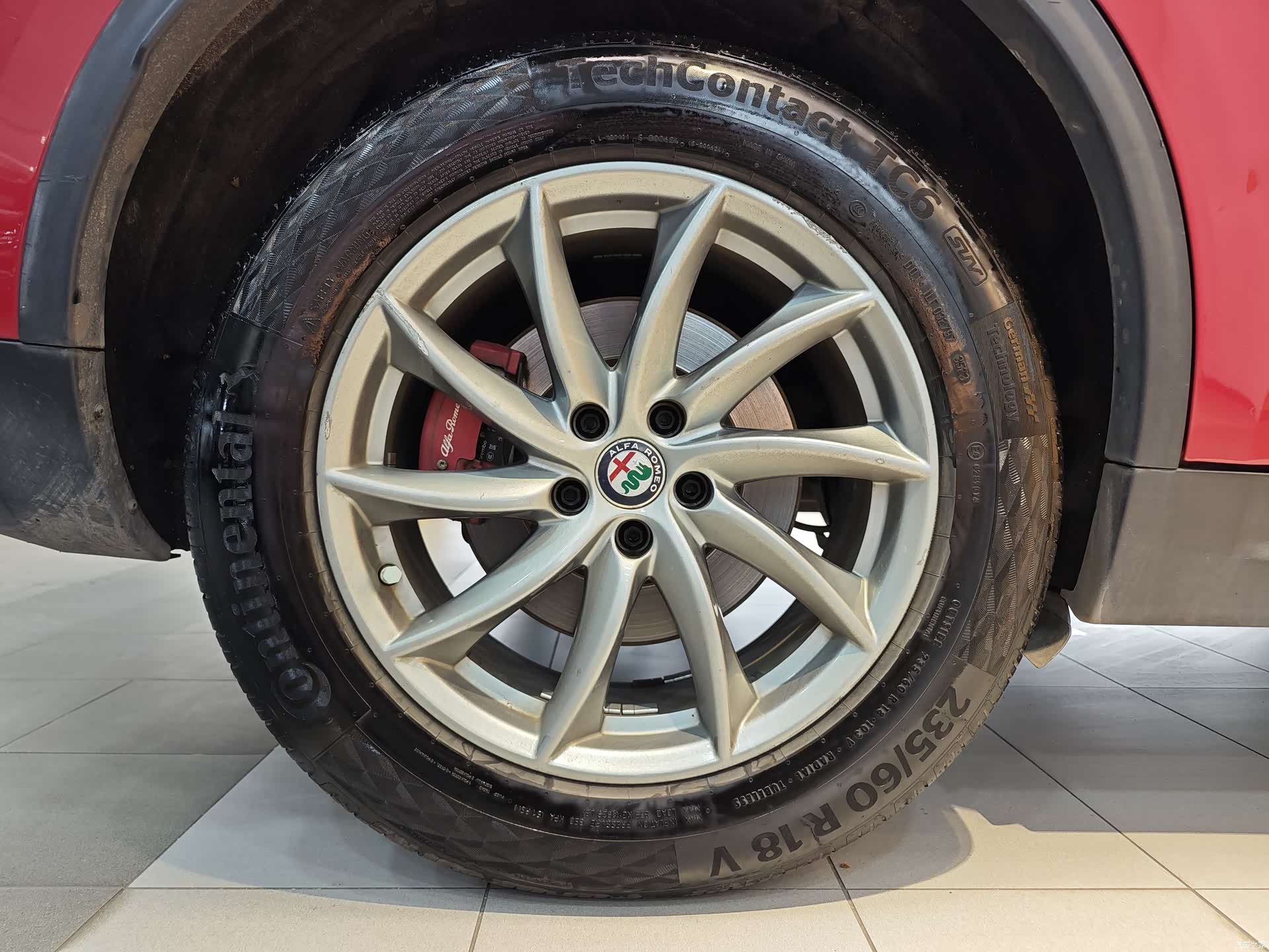 Alfa Romeo Stelvio, 2019 31