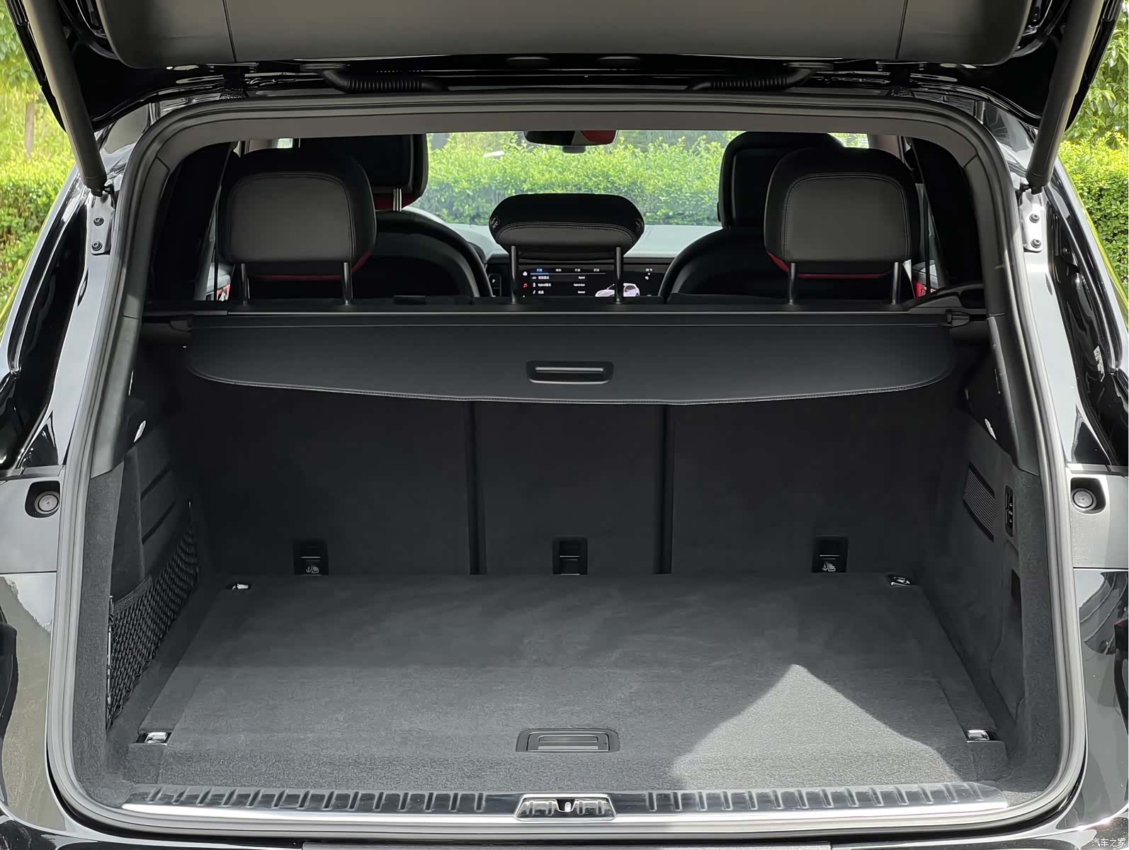 Porsche Cayenne, 2025 28