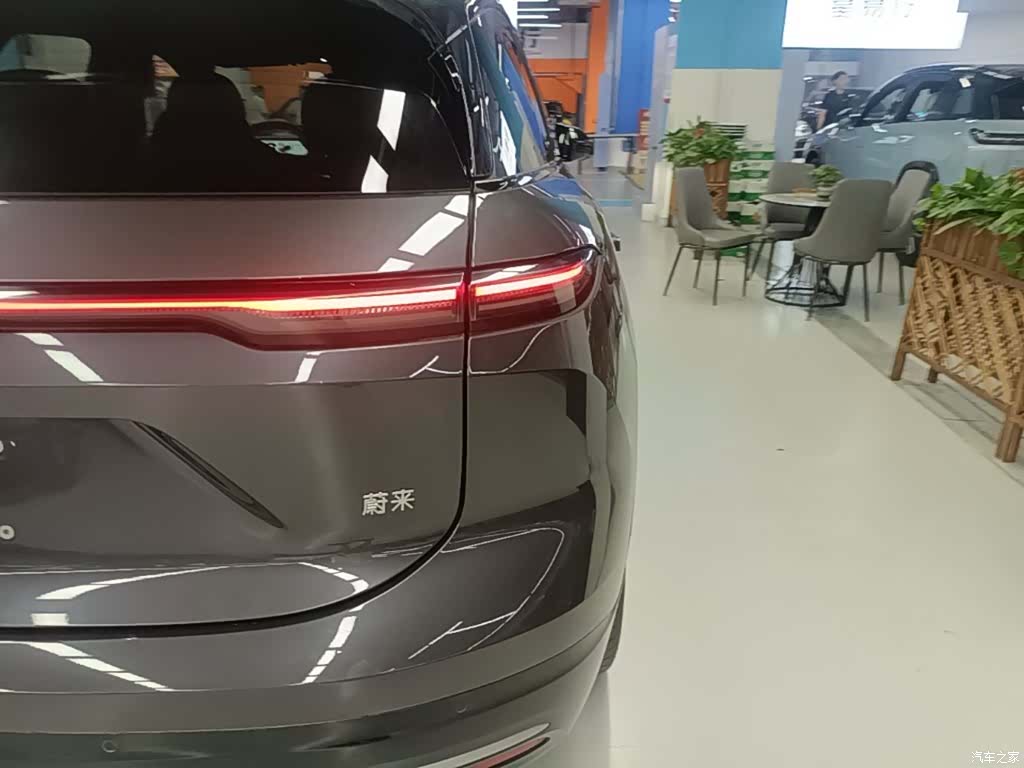 NIO ES6, 2025 8