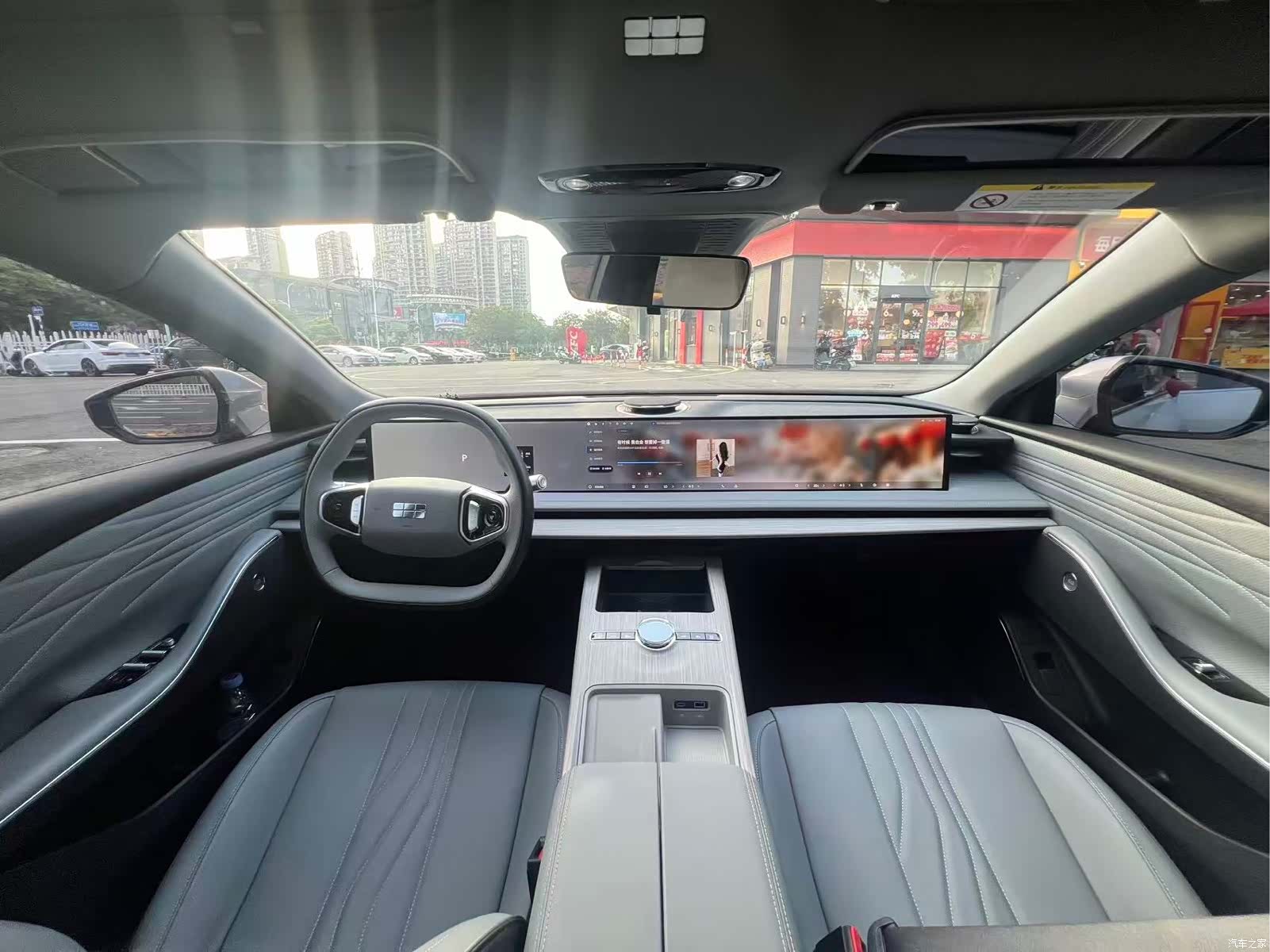 Geely E8, 2024 все фото