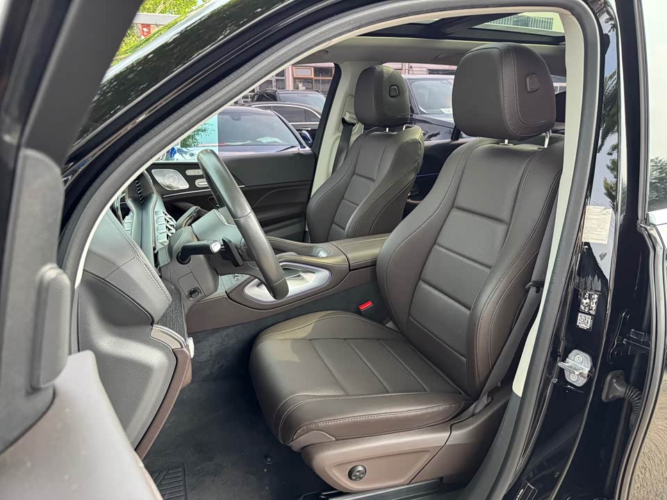 Mercedes-Benz GLE Mercedes-Benz GLE
