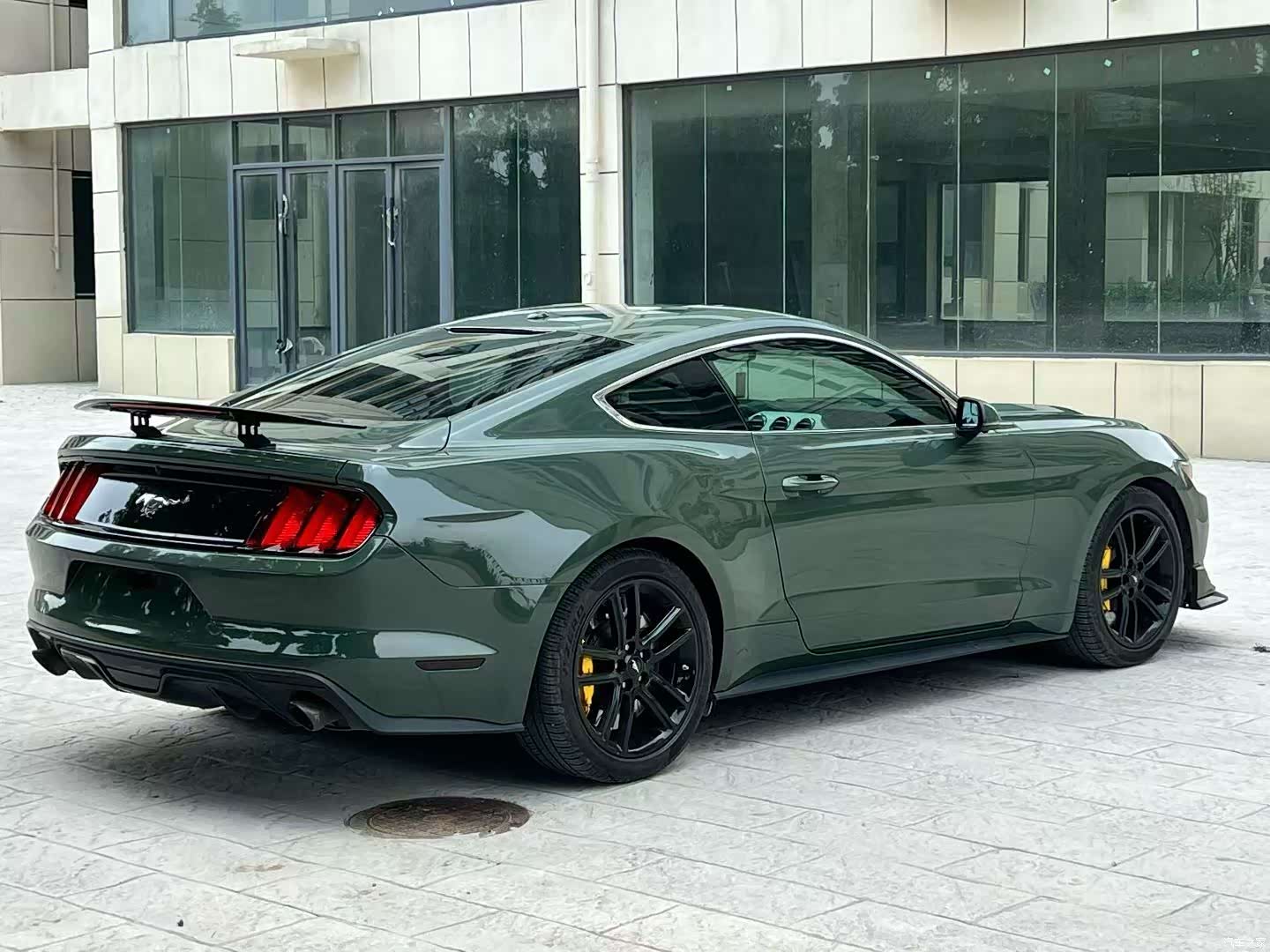 Ford Mustang, 2016 9