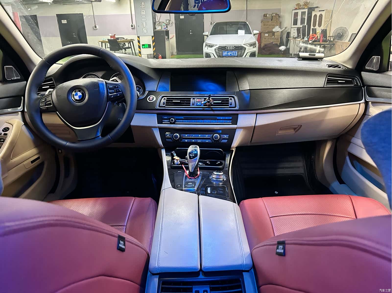 BMW 5 Series, 2011 14