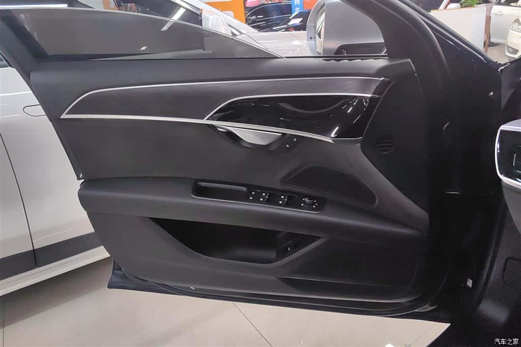 Audi A8L, 2019 7