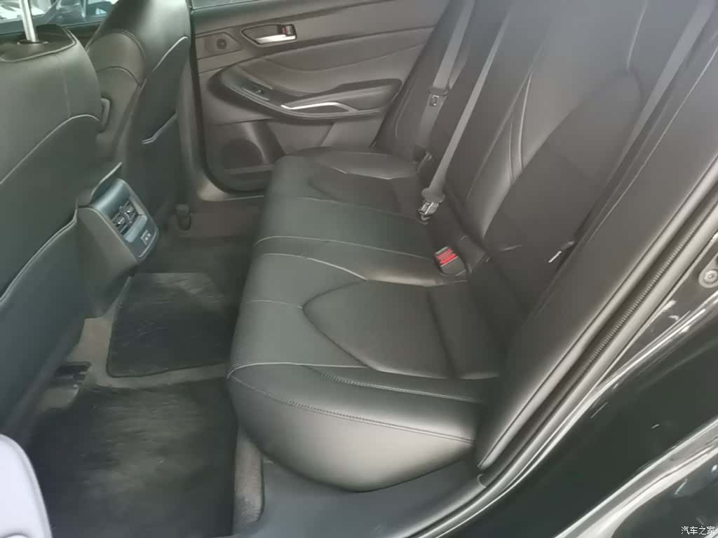 Toyota Avalon, 2023 17