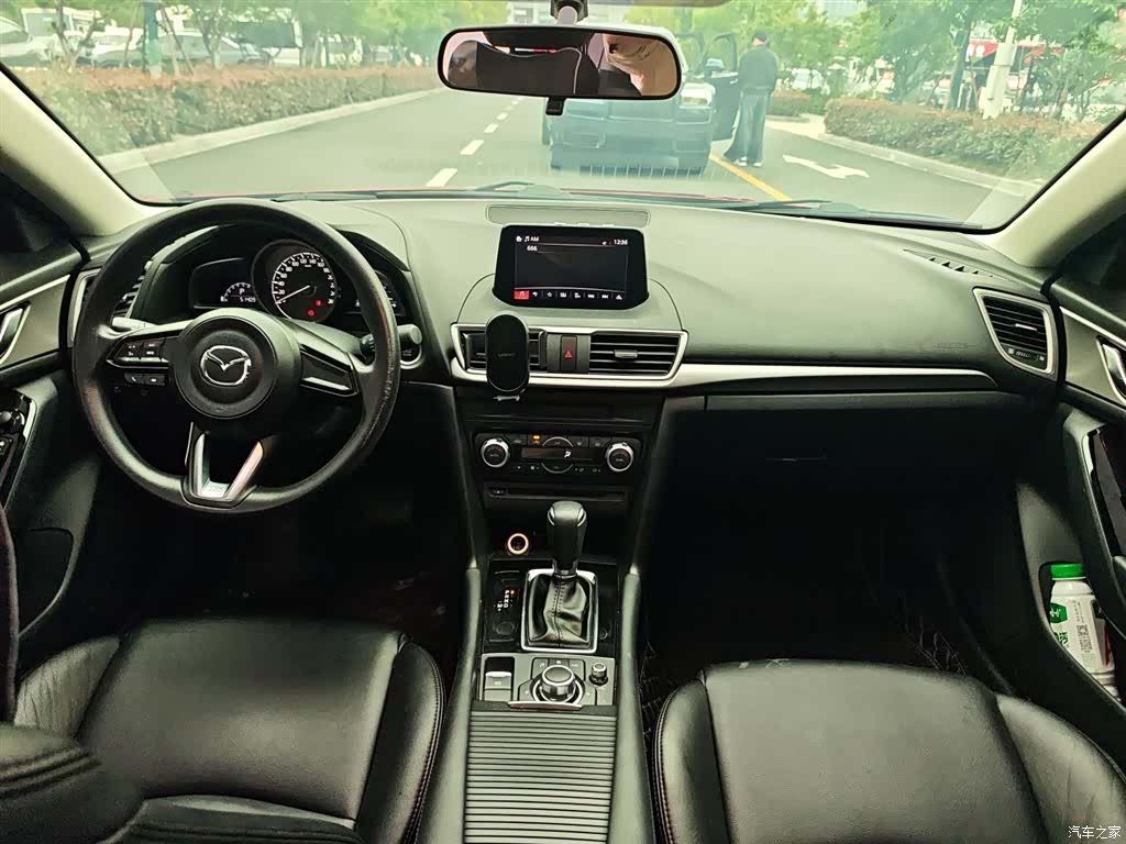 Mazda Mazda3, 2019 8