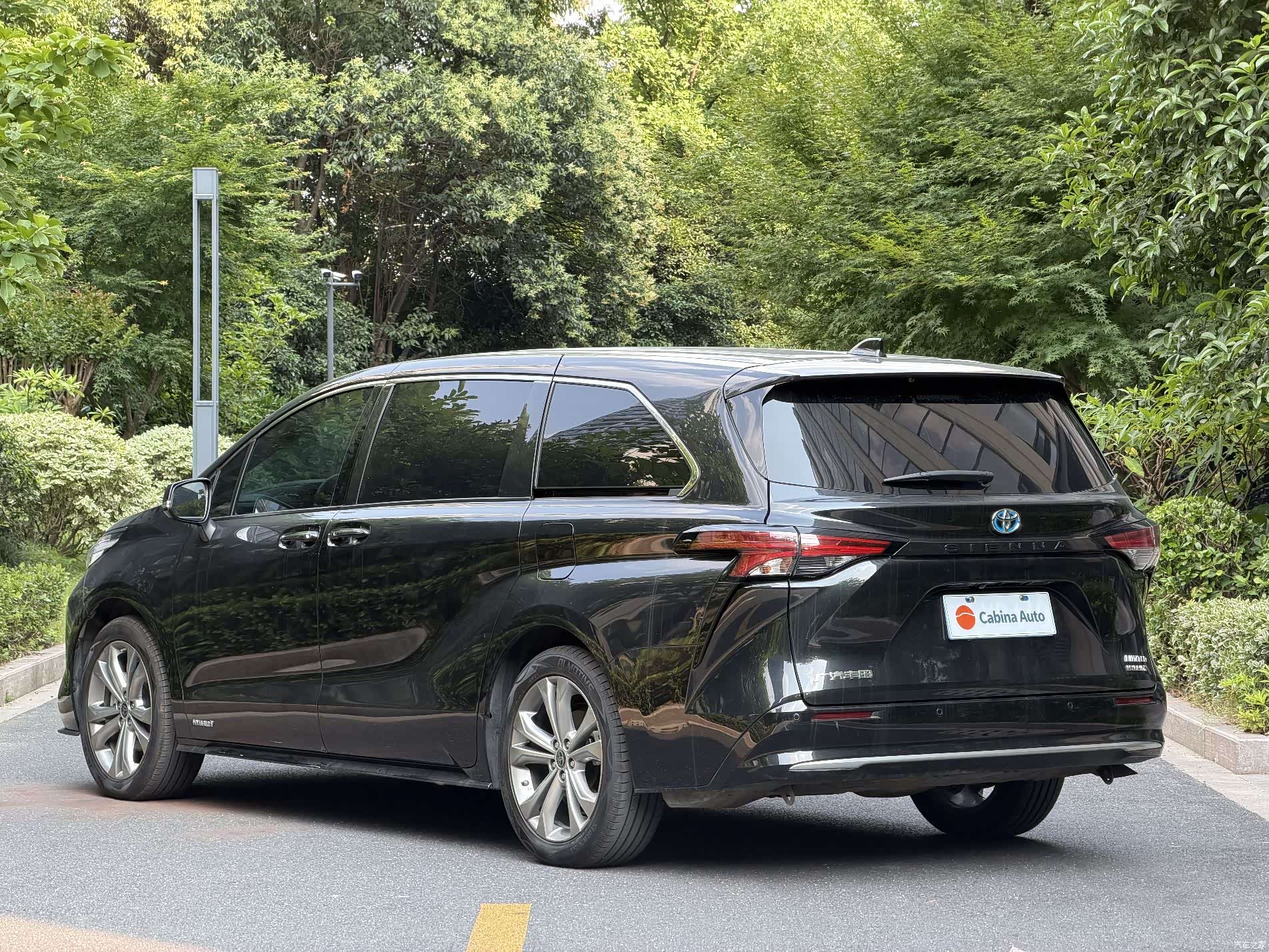 Toyota Sienna, 2023 6