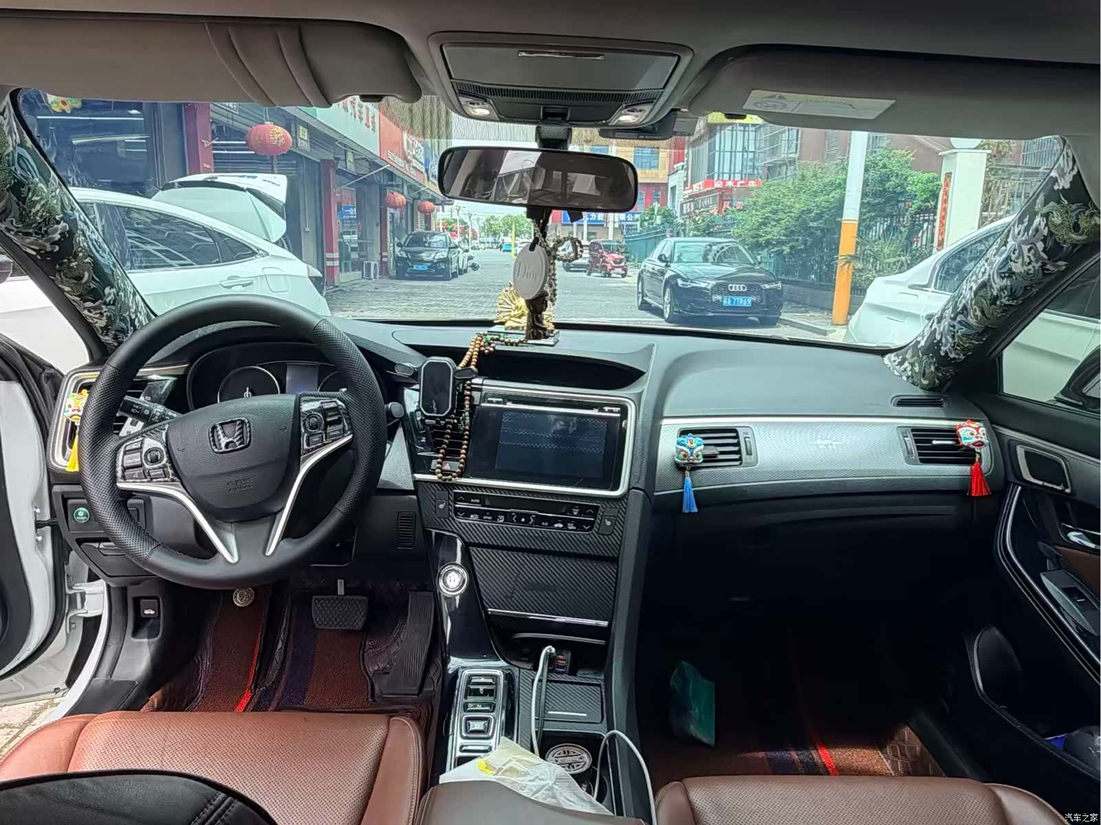 Honda Spirior, 2017 все фото
