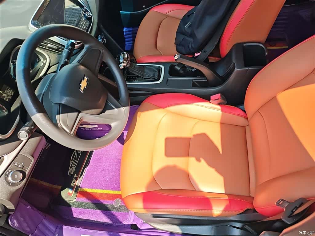 Chevrolet 320, 2019 16