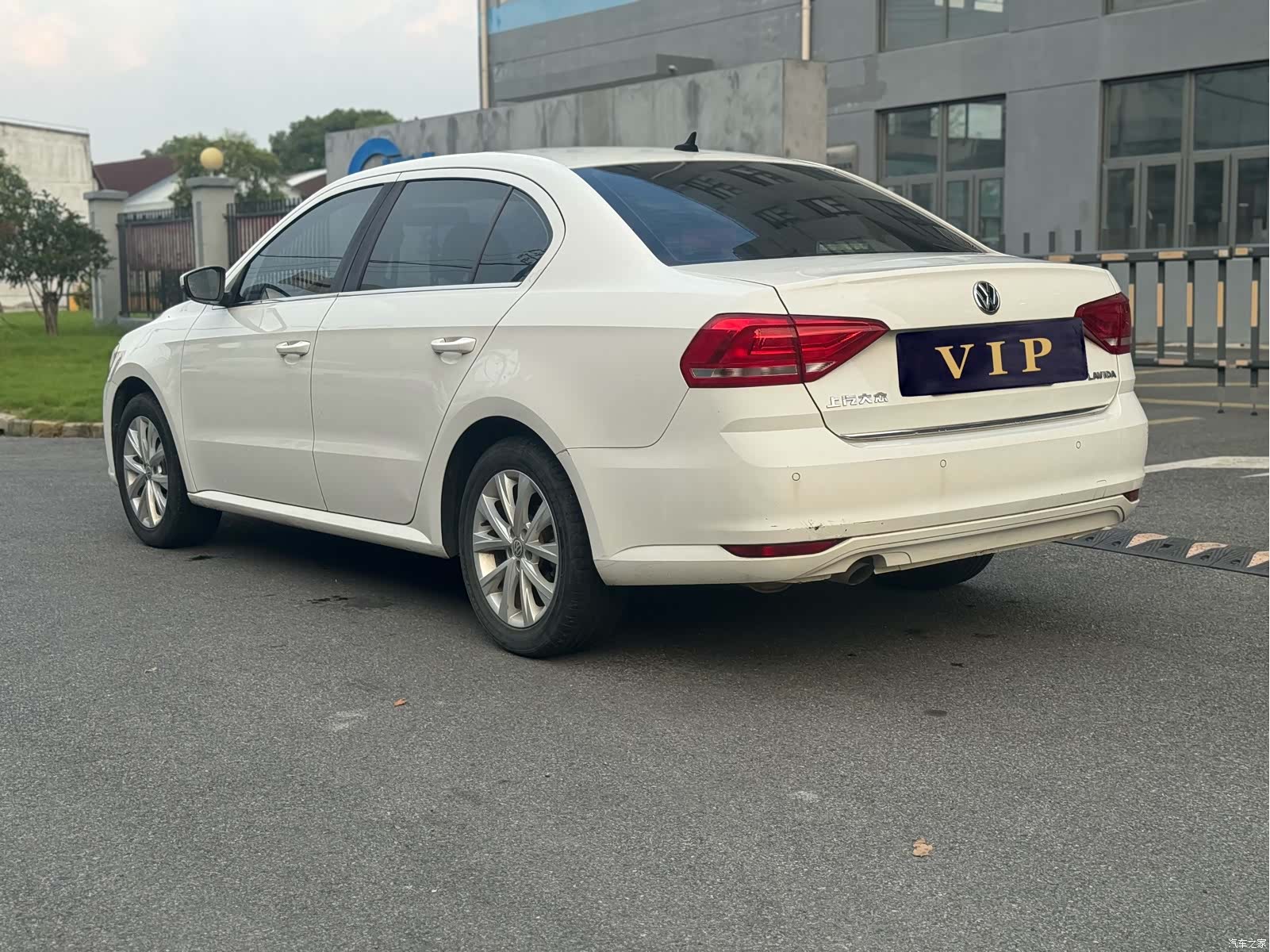 Volkswagen Lavida, 2016 10