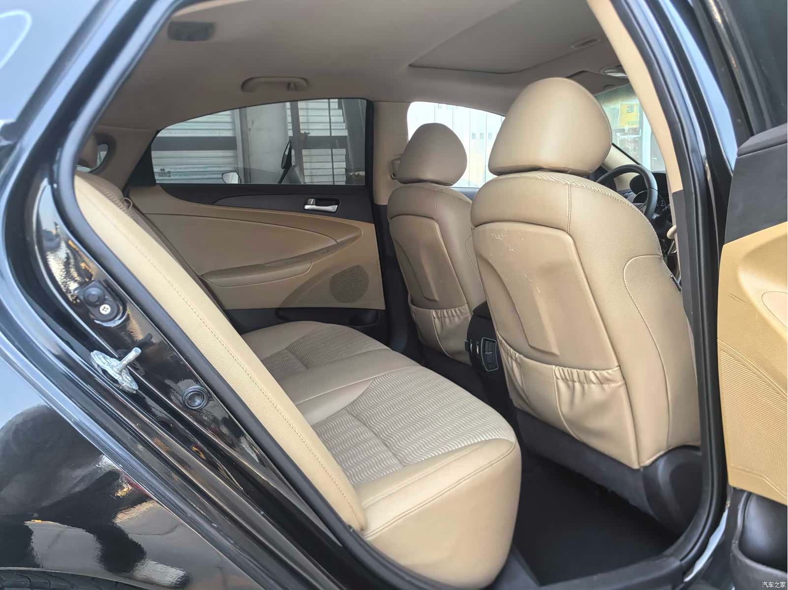 Hyundai Sonata, 2012 12