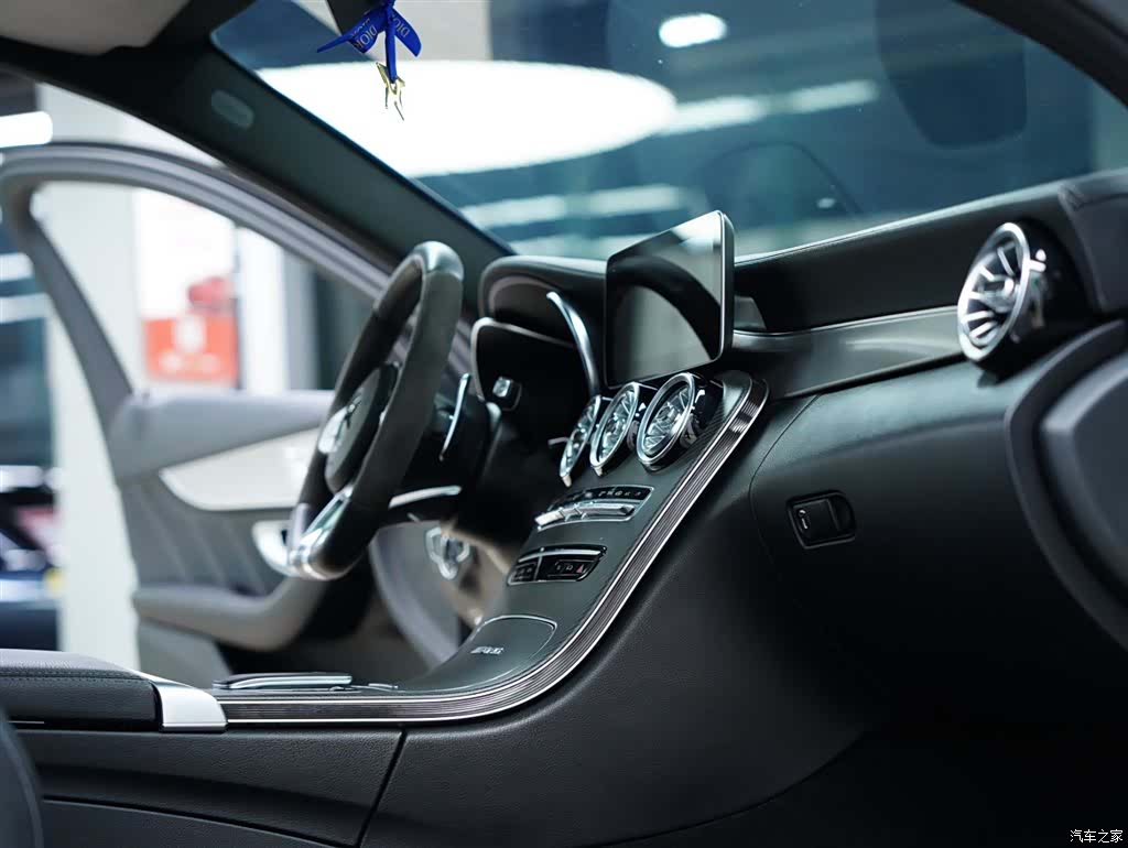 Mercedes-Benz C-Class, 2019 40