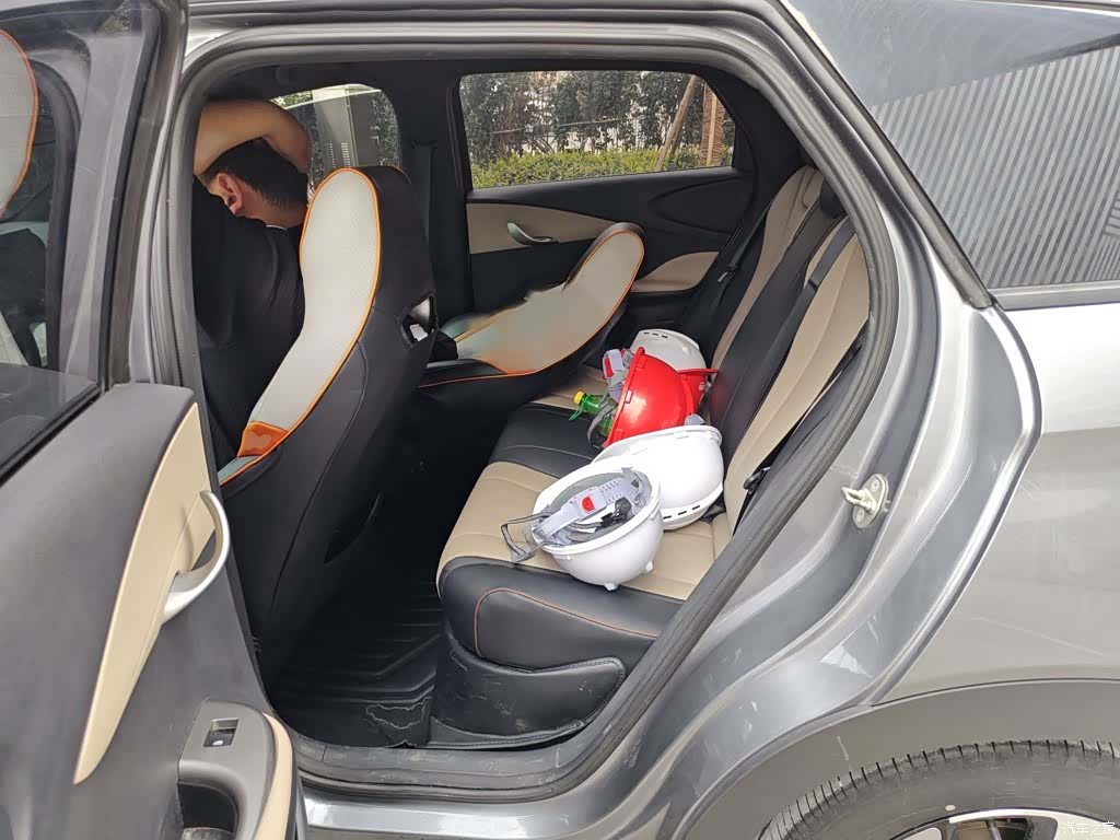 BYD Dolphin, 2023 15