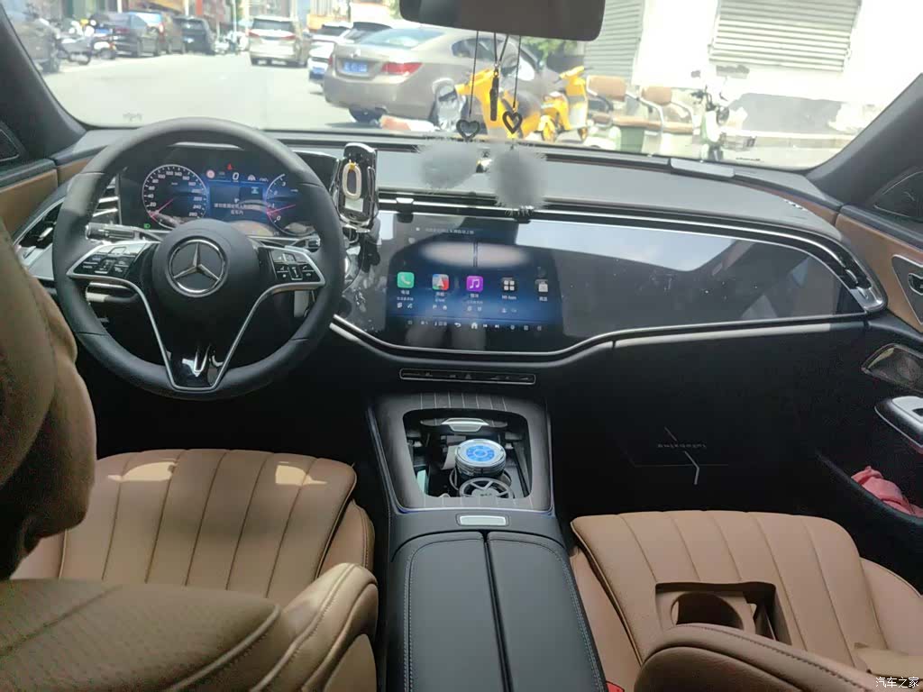 Mercedes-Benz E-Class, 2026 все фото