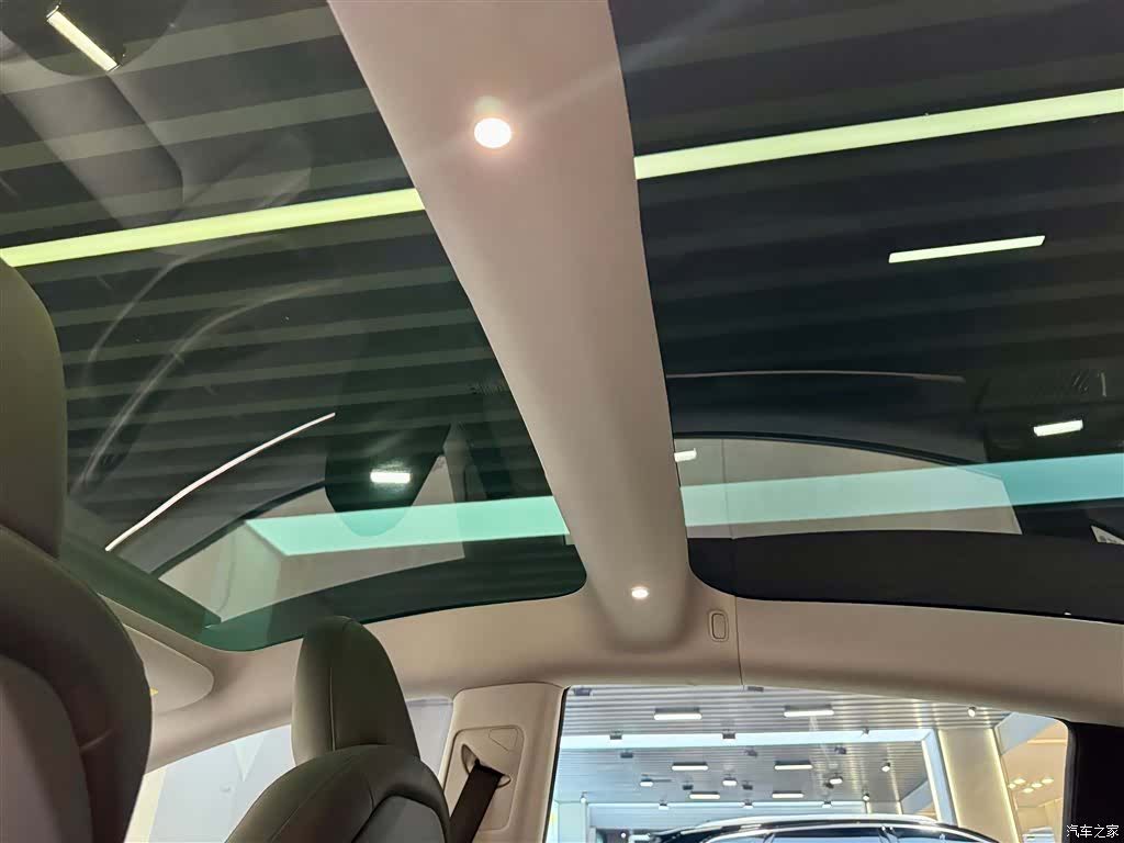 Tesla Model 3, 2024 24