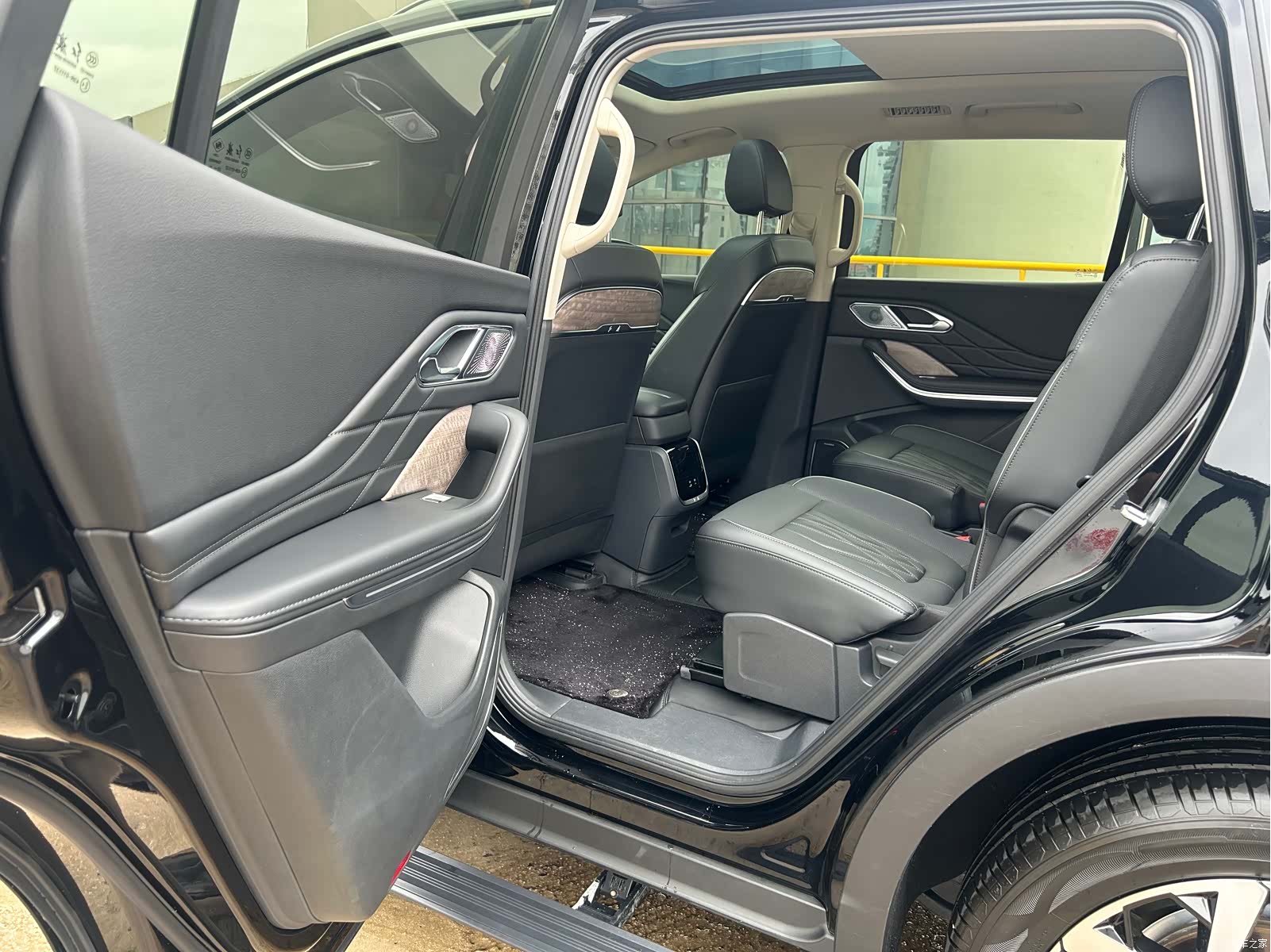 Hongqi HS7, 2024 все фото