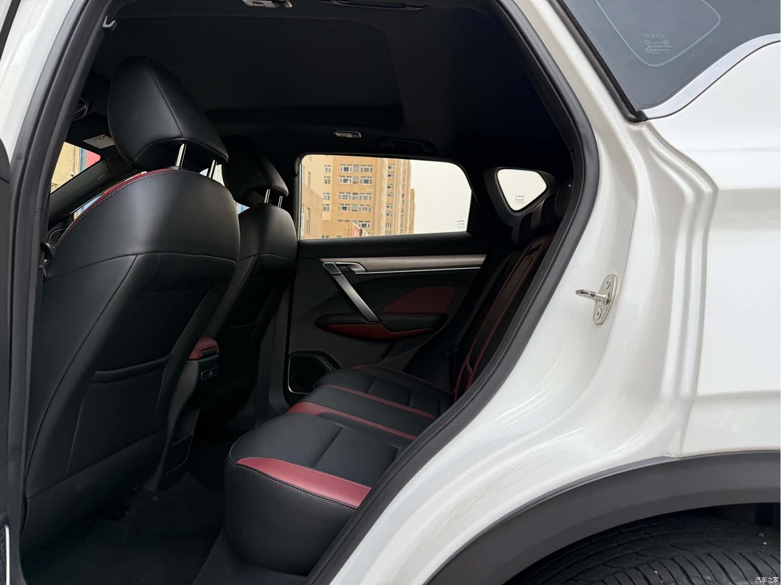 Geely Coolray, 2021 16