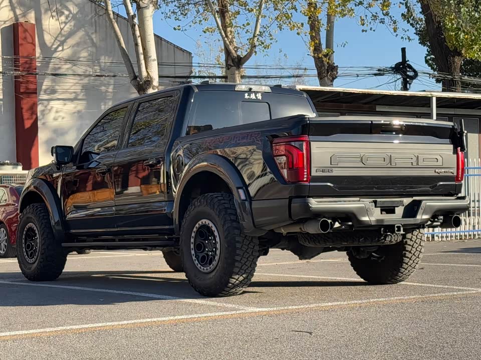 Ford F-150 Raptor