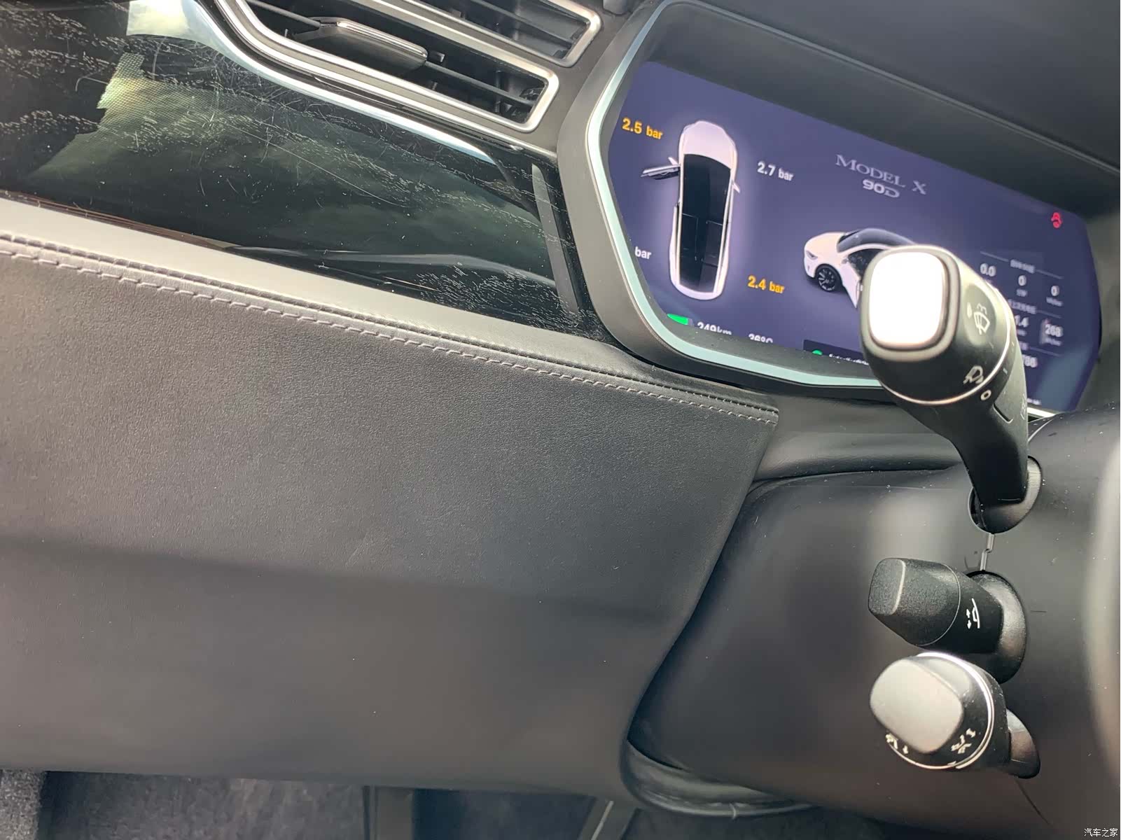 Tesla Model X, 2016 23