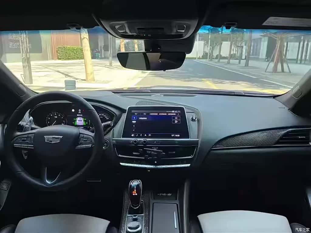 Cadillac CT5, 2020 4
