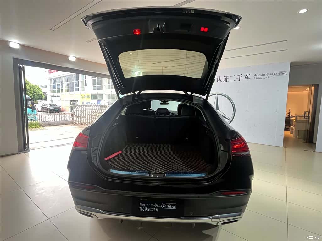 Mercedes-Benz GLE, 2023 15