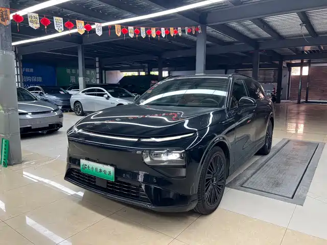 XPeng G9 2026 — купить из Китая под заказ