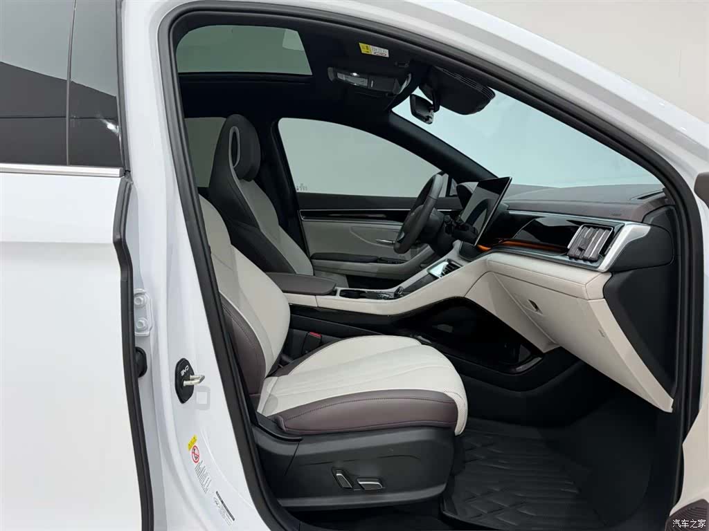 BYD Song, 2025 19