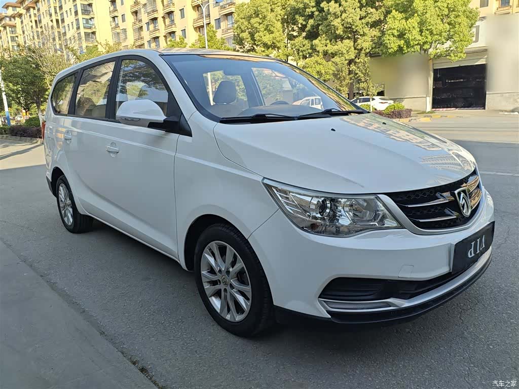 Wuling 730, 2018 7