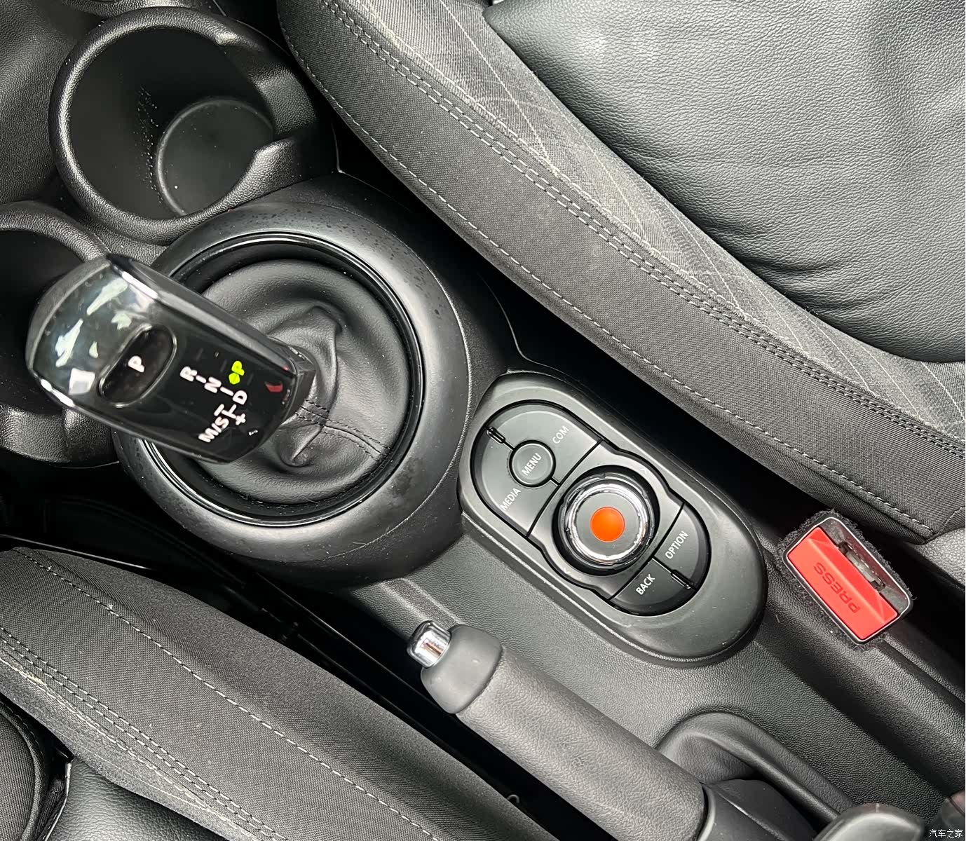 Mini Cooper, 2019 13