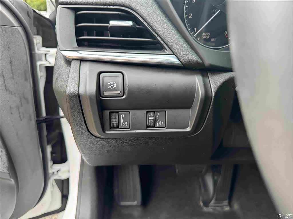 Cadillac CT4, 2021 25