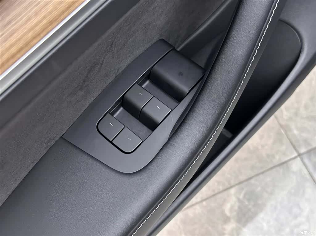 Tesla Model 3, 2022 16