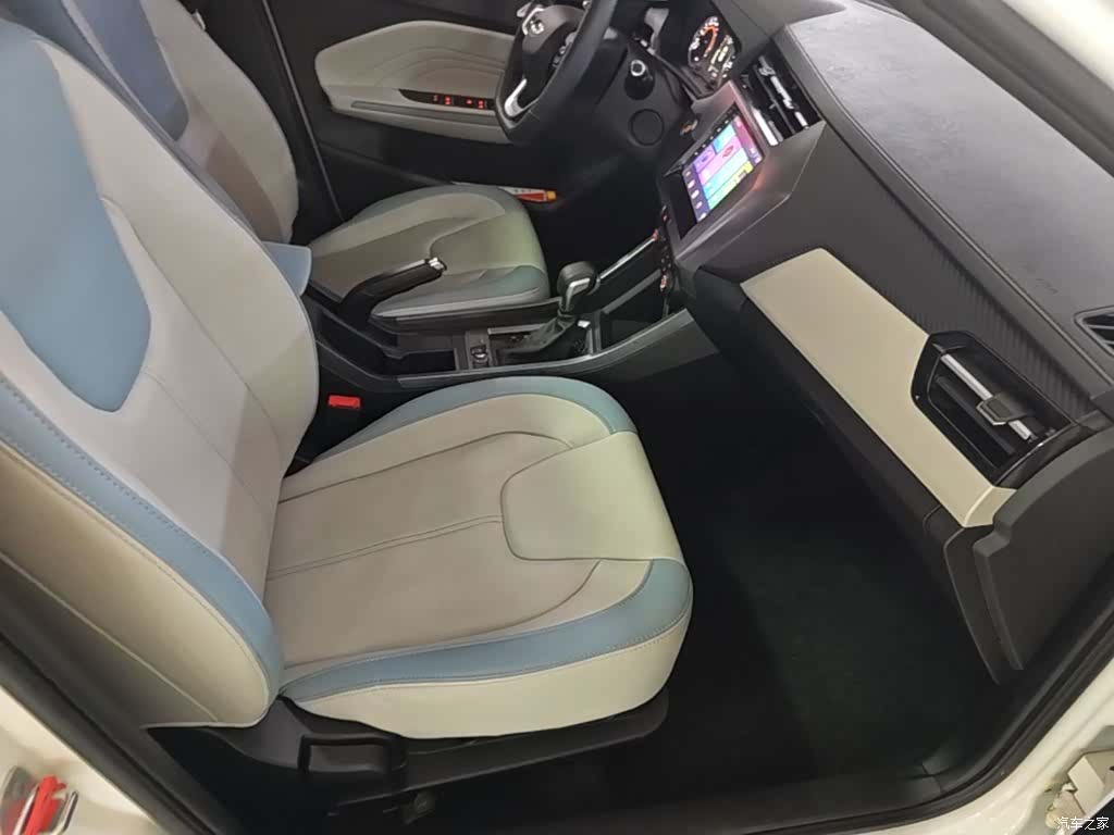 Chery 3x, 2022 25