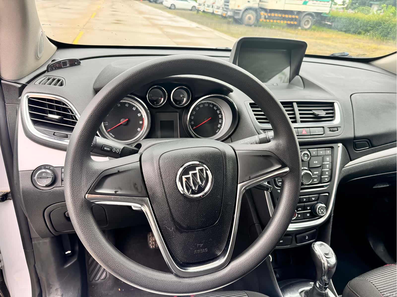 Buick Encore, 2016 18