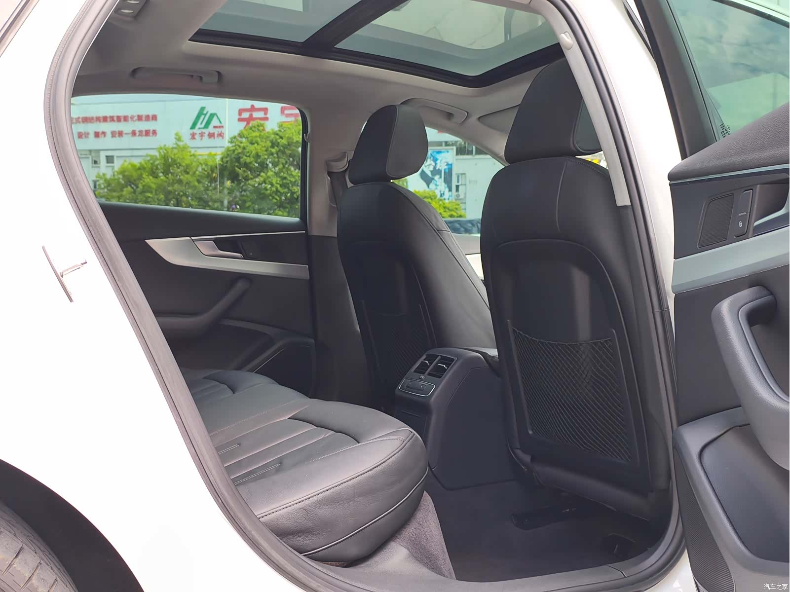 Audi A4L, 2018 16