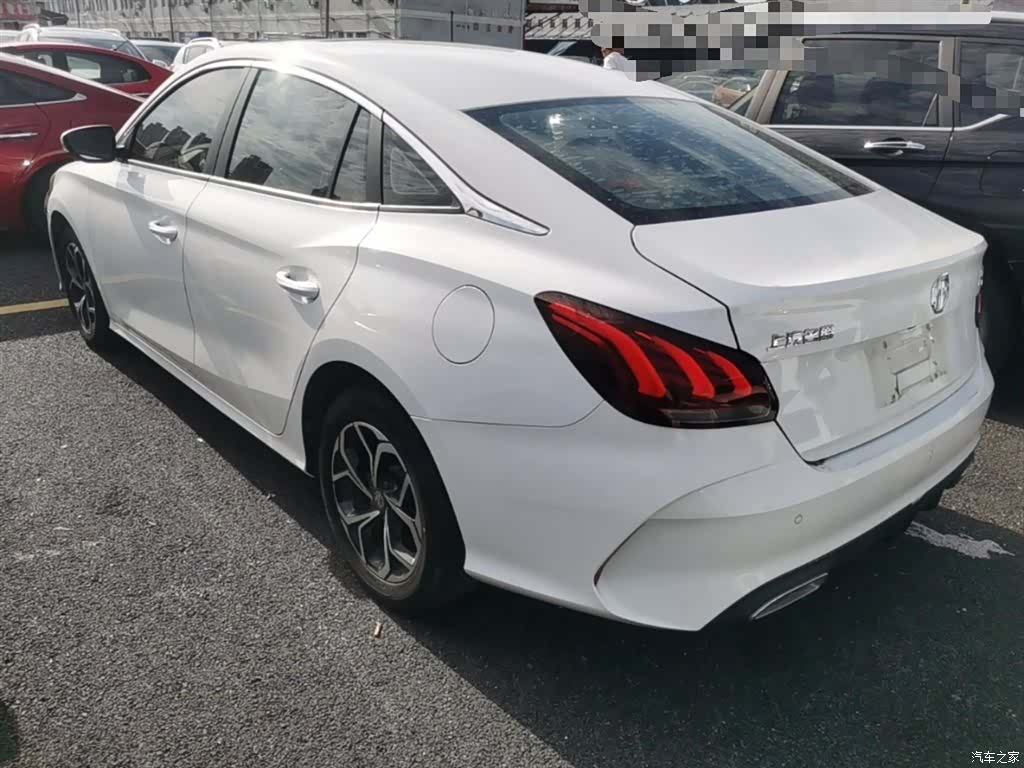 MG MG5, 2021 все фото