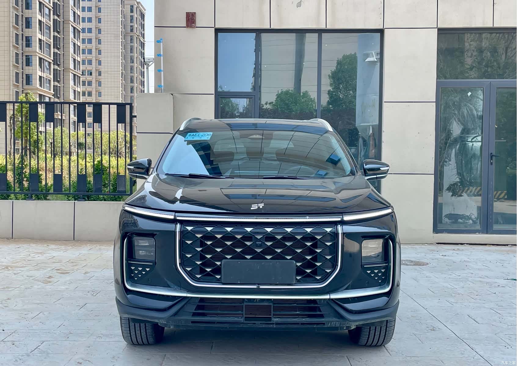 Jetour L9, 2025 2