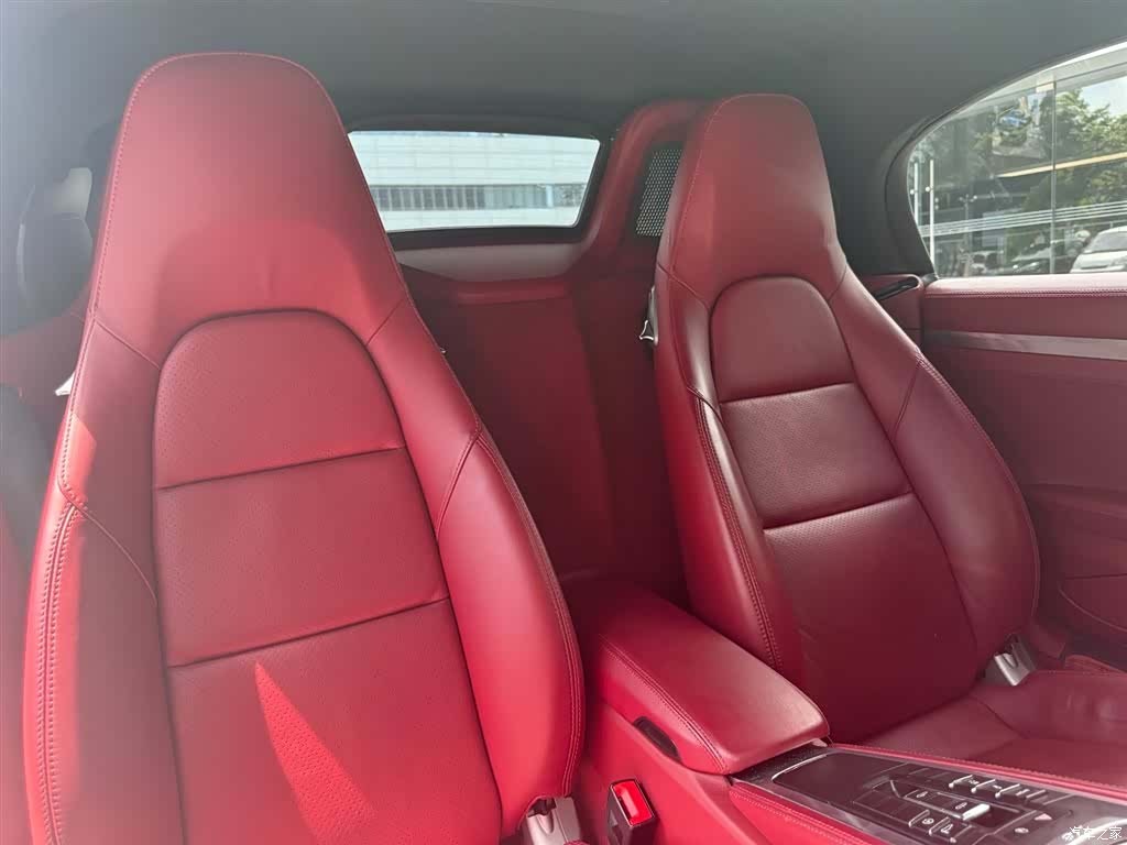 Porsche Boxster, 2018 10