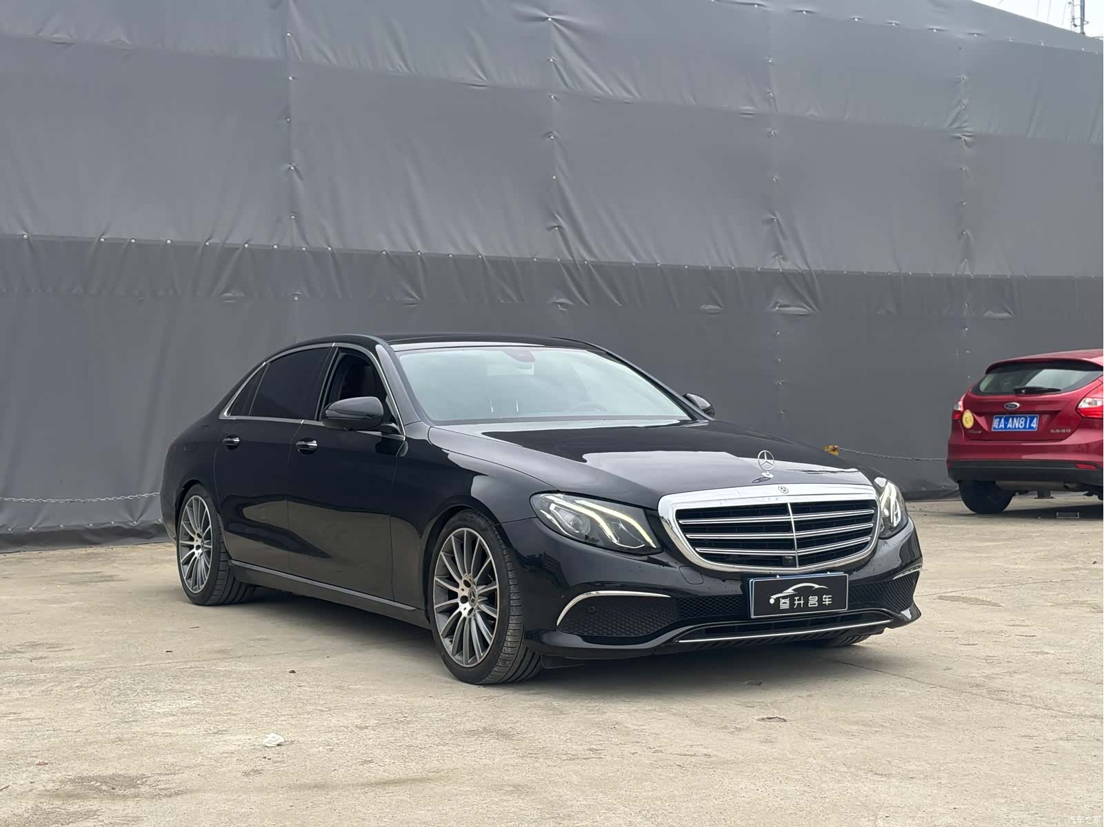 Mercedes-Benz E-Class, 2020 3