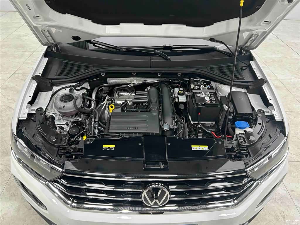 Volkswagen T-ROC, 2022 22