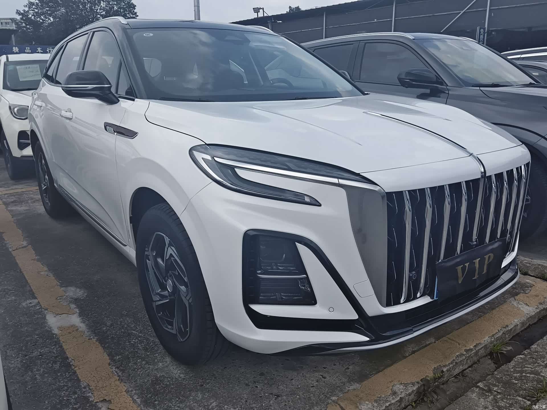 Hongqi HS3, 2024 3