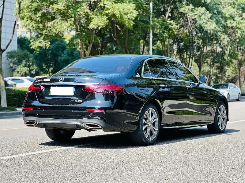 Mercedes-Benz E-Class, 2019 12