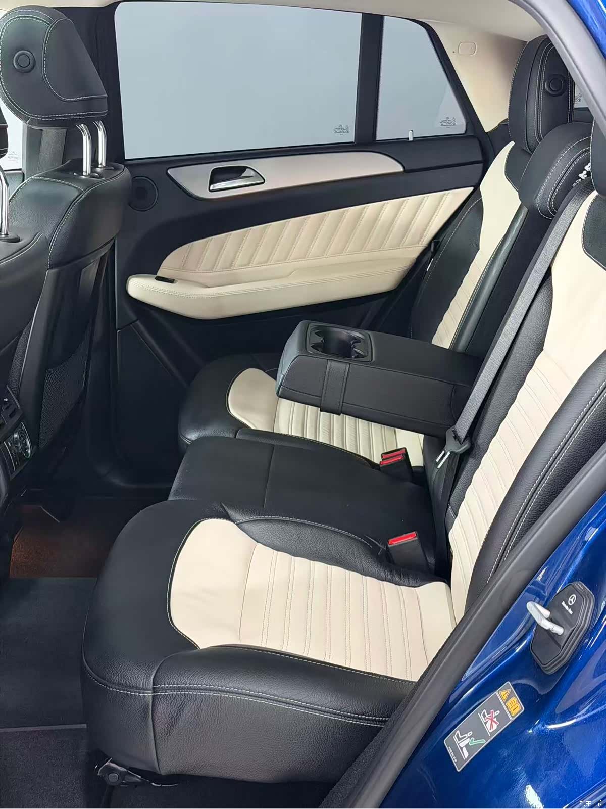 Mercedes-Benz GLE, 2018 13