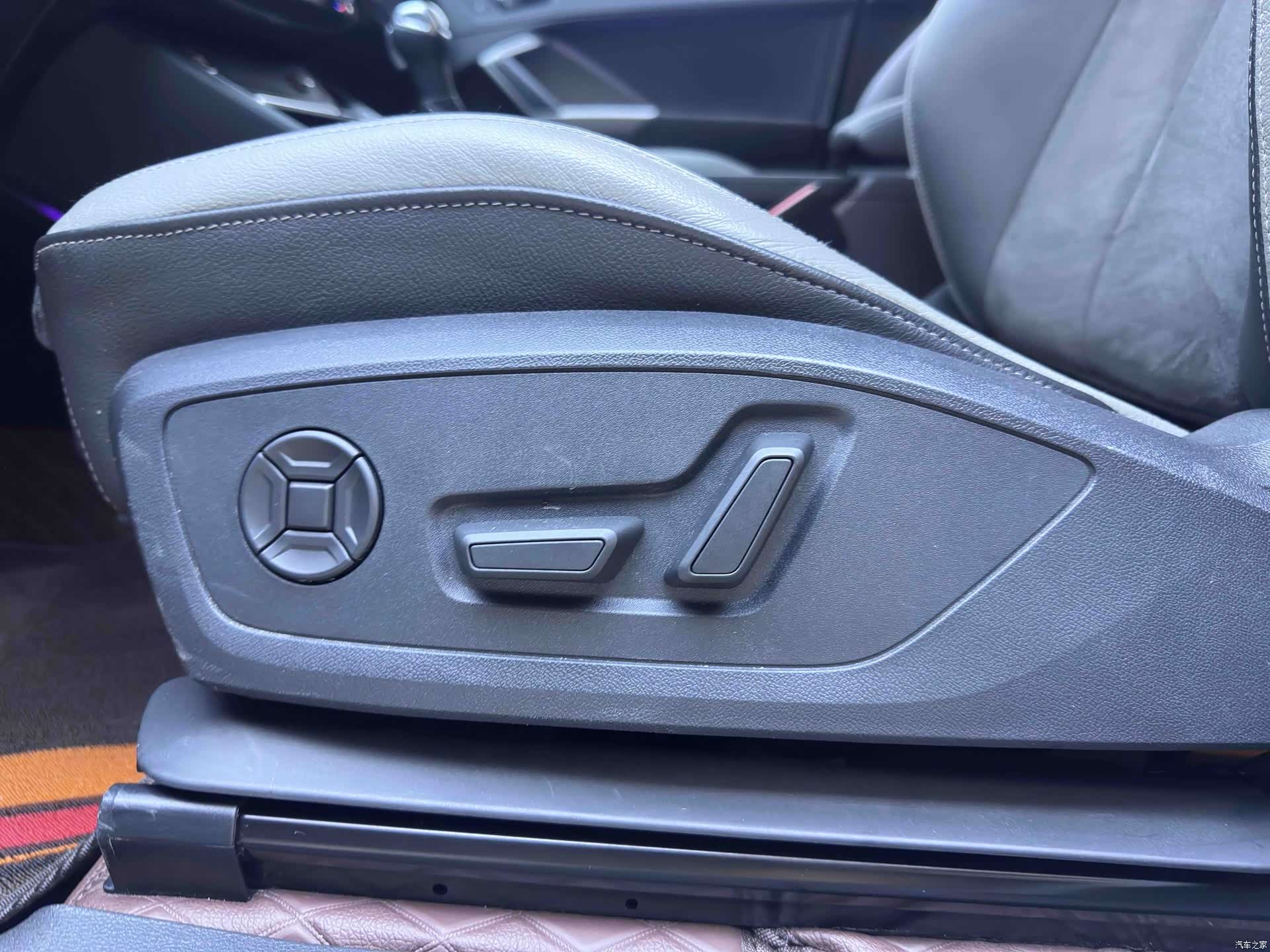 Audi Q3, 2022 14