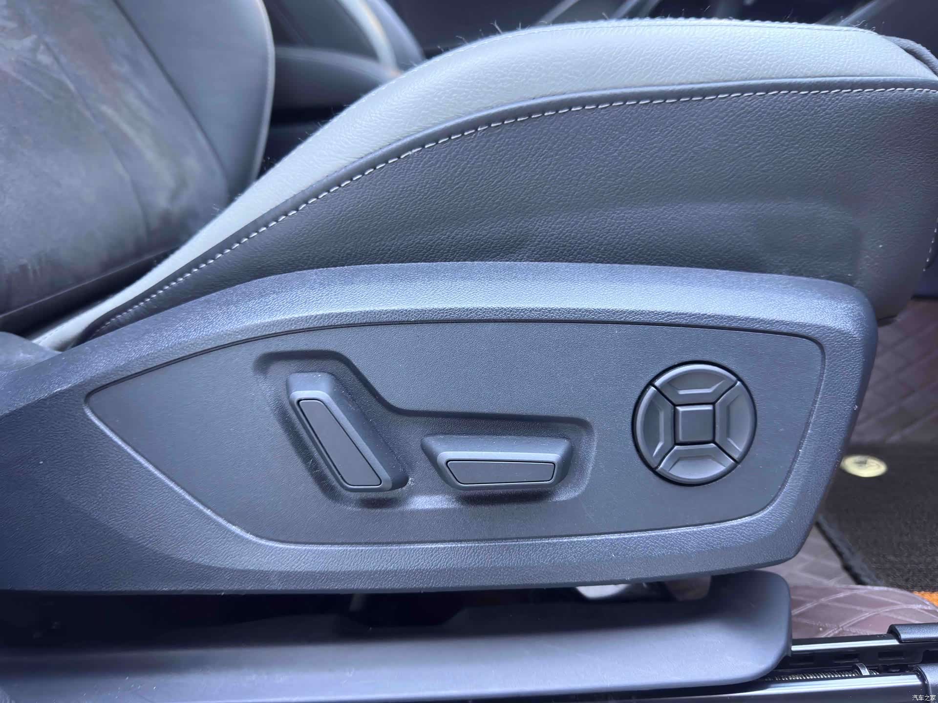 Audi Q3, 2022 16