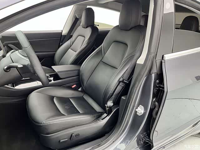 Tesla Model 3, 2020 16