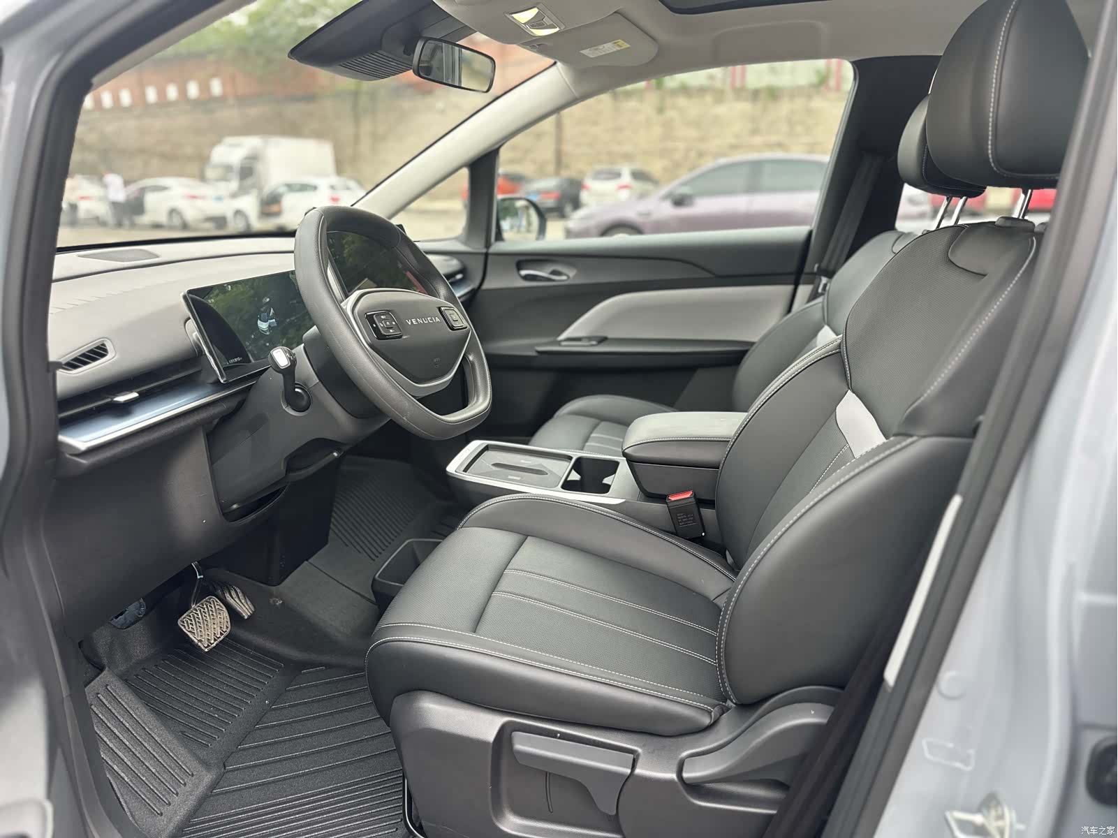 Nissan VX6, 2025 все фото