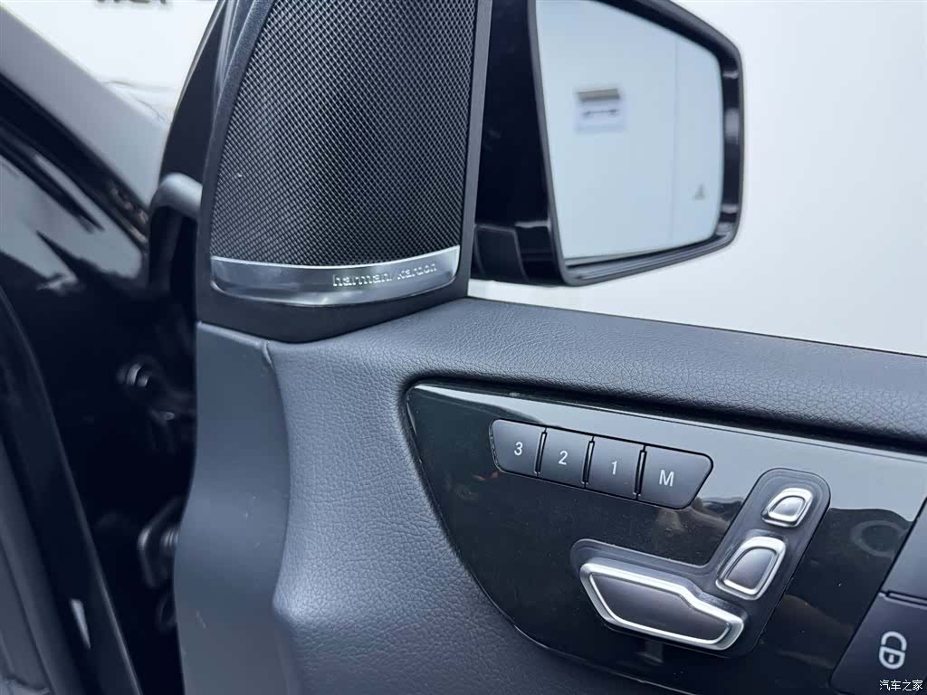 Mercedes-Benz GLS, 2016 12