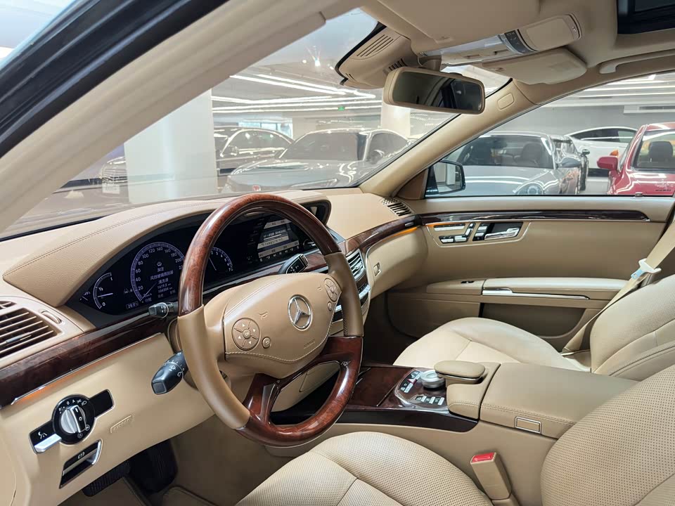 Mercedes-Benz S-class